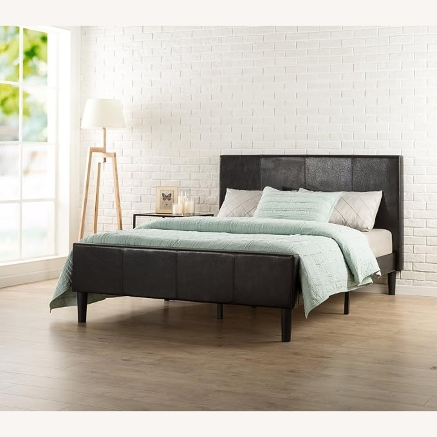 King Bed - image-4