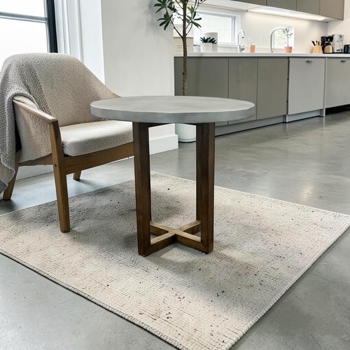 Used Gracie Oaks Round Minimalist Solid for sale on AptDeco