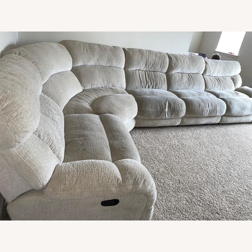 Used American Signature 5 Piece Manual Reclining Sectional Wave Ivory for sale on AptDeco