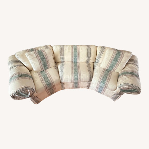 Used Vintage/Antique HIghland House 3+ Seater Sofa for sale on AptDeco