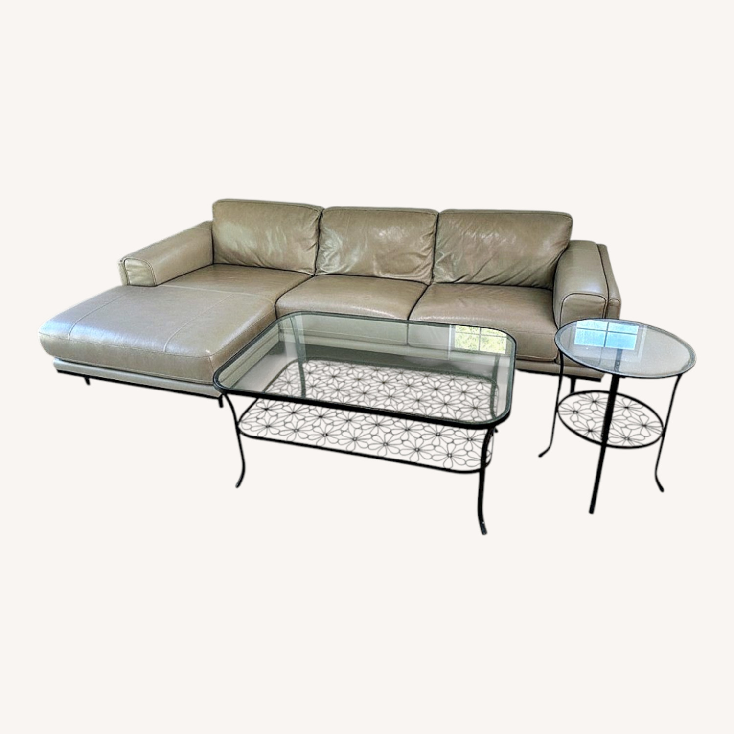 Modern Leather Sectional Sofa with Chaise - image-4