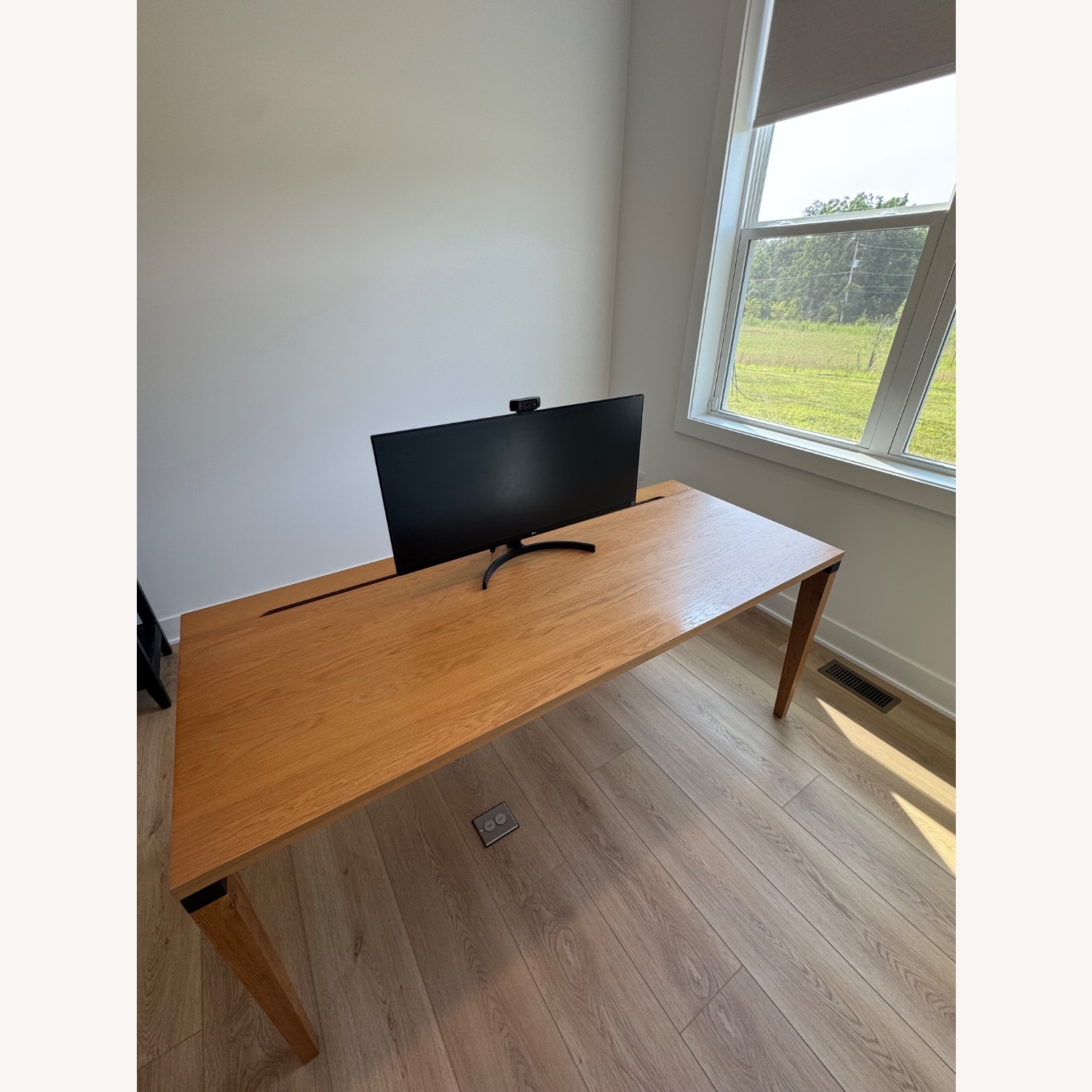Article Madera 71" Desk - Oak - image-3