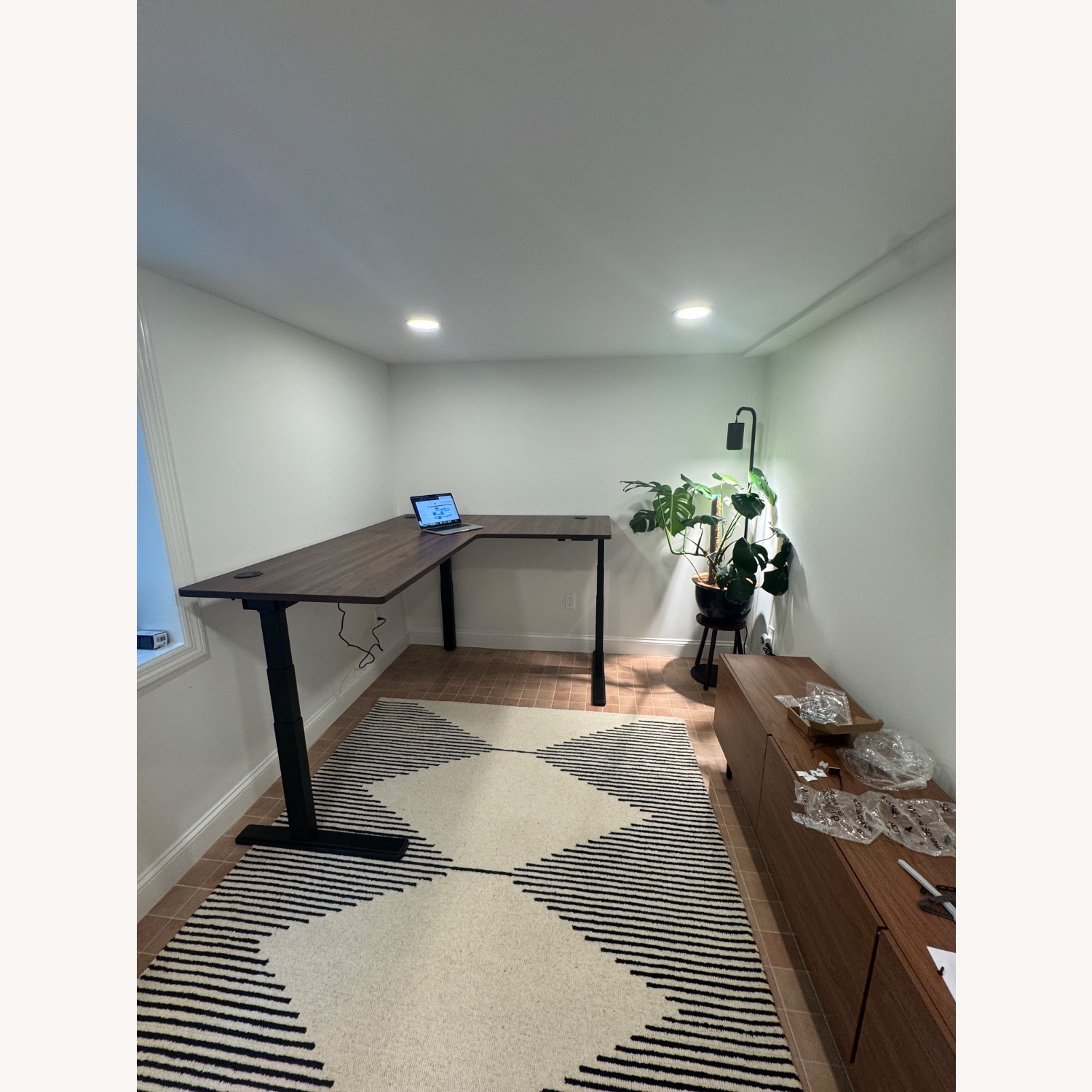 Vernal L Shaped Standing Desk Electric - image-1