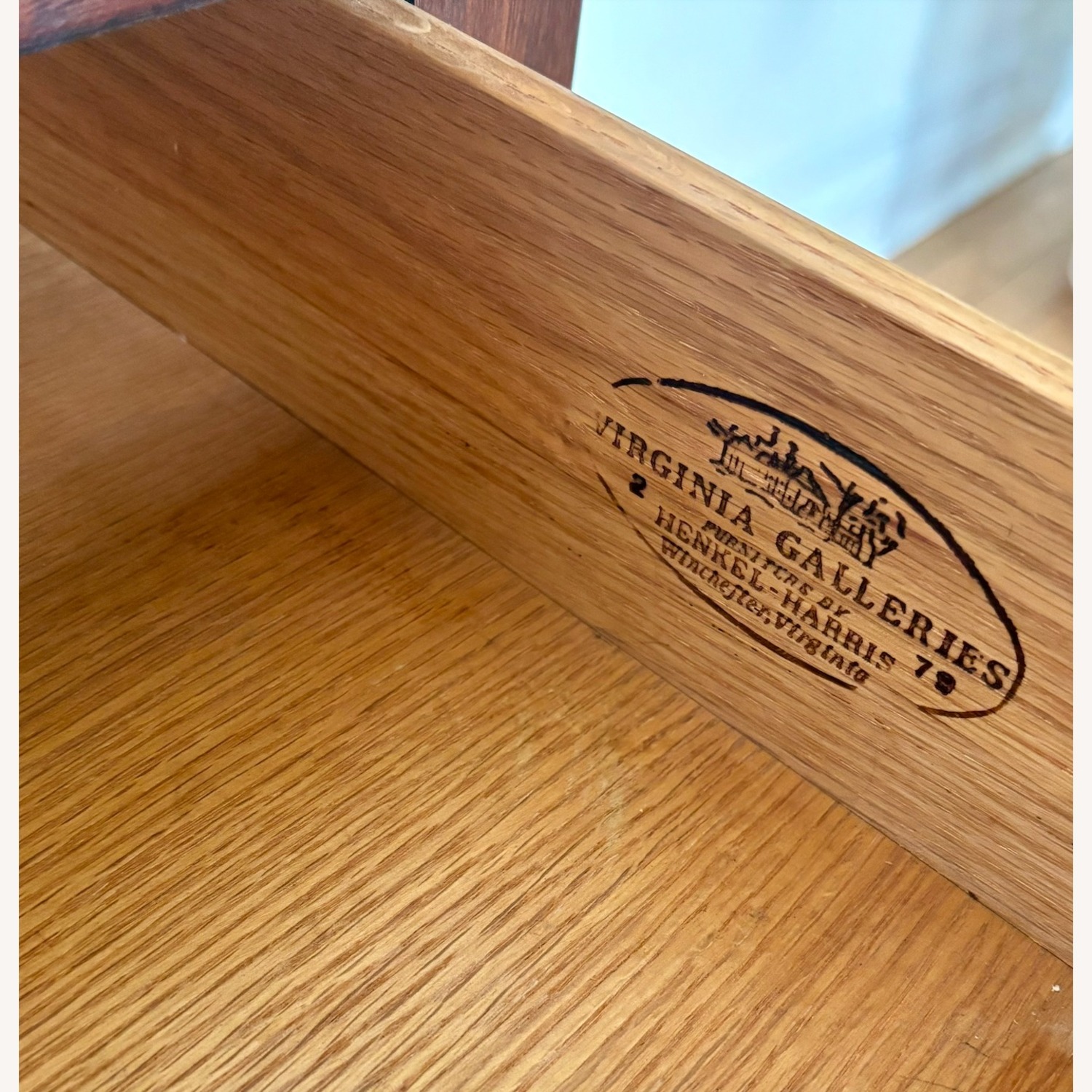 Vintage Henkel Harris Queen Anne Side Table - image-6