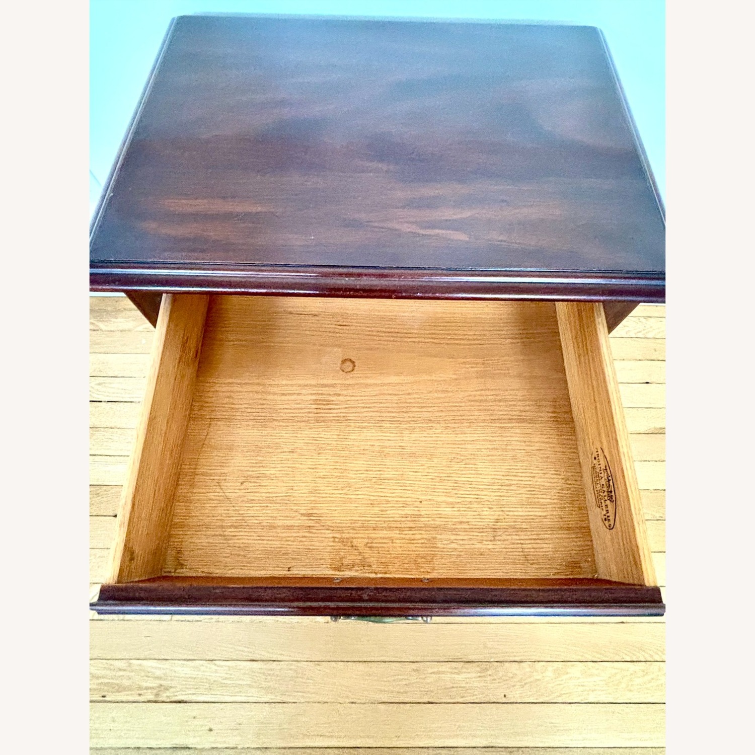 Vintage Henkel Harris Queen Anne Side Table - image-4
