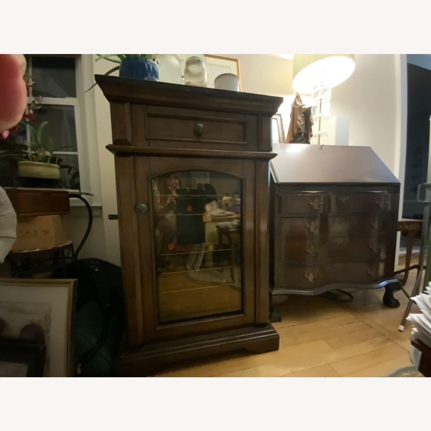 Vintage/Antique Finds Dark Brown Storage - image-4