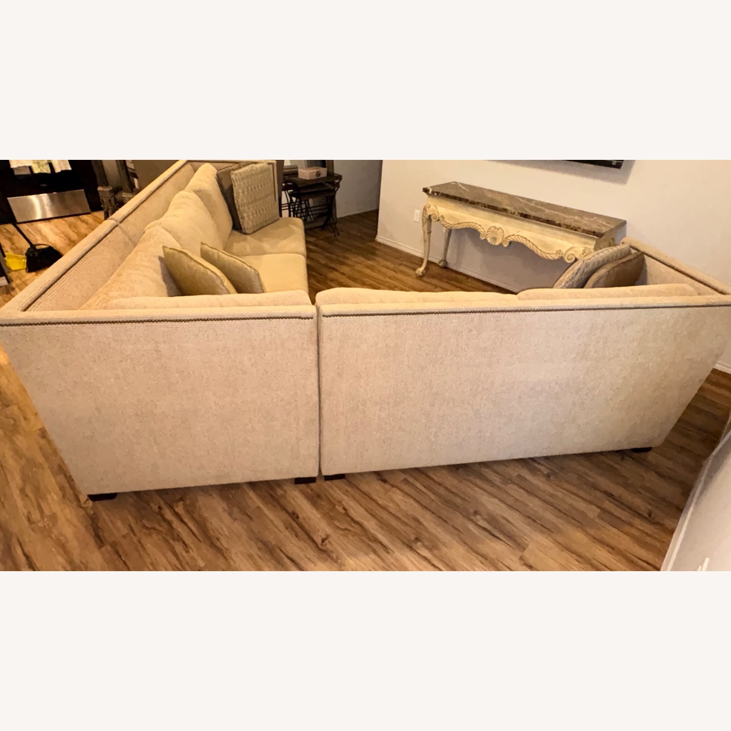 Berndhart Sofa Sectional Interior Luxury  - image-7