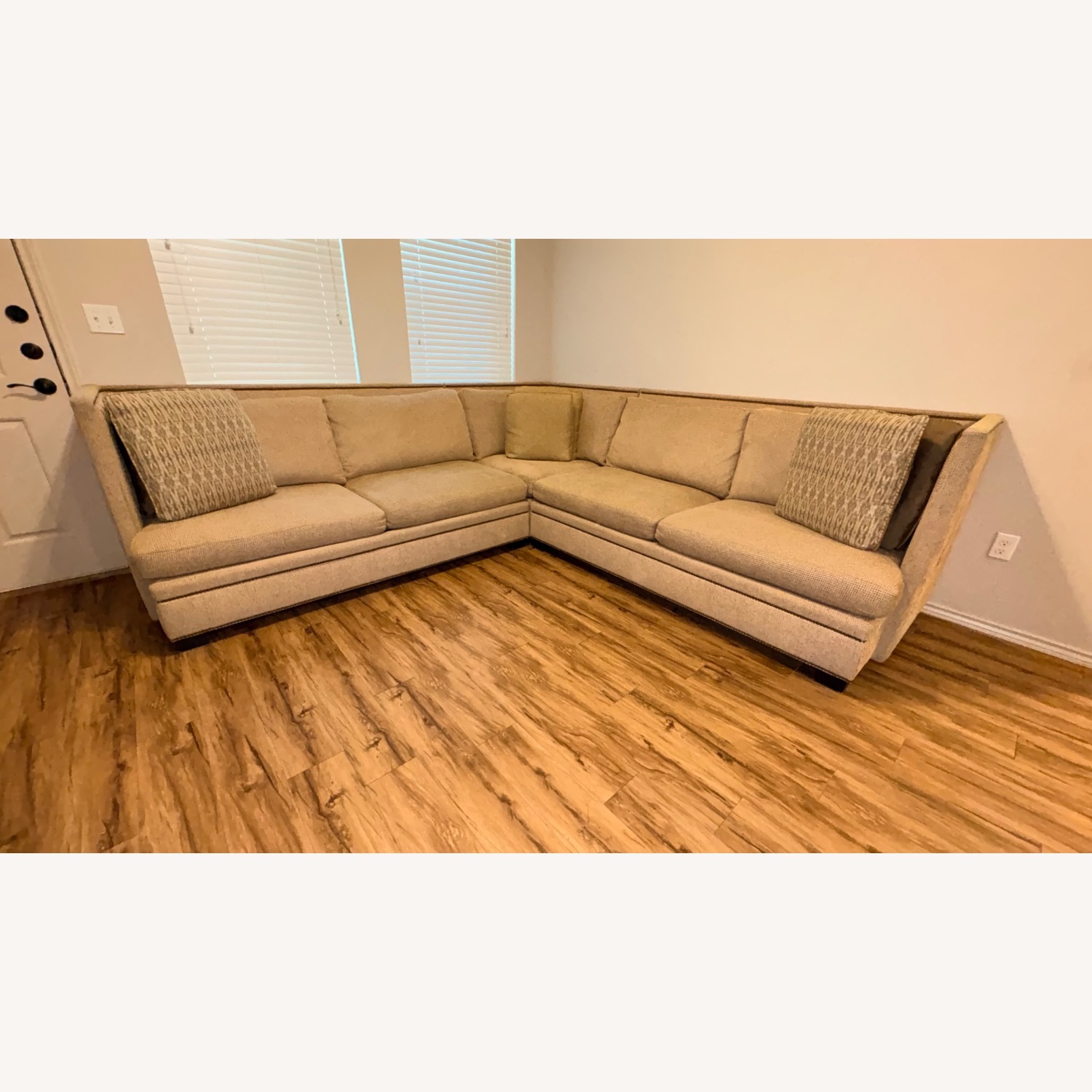 Berndhart Sofa Sectional Interior Luxury  - image-2