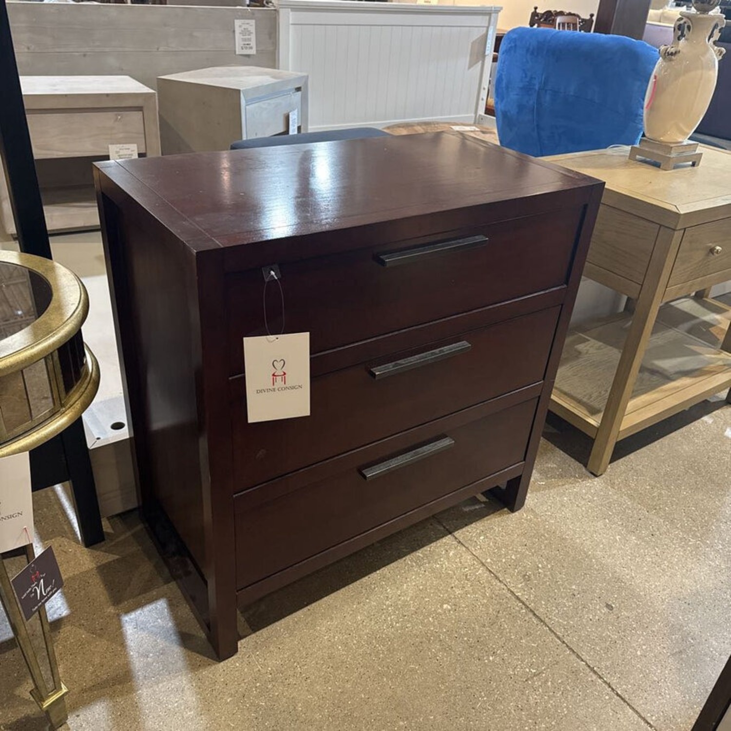 Casana Transitional 3-Drawer Chest Dresser - image-4