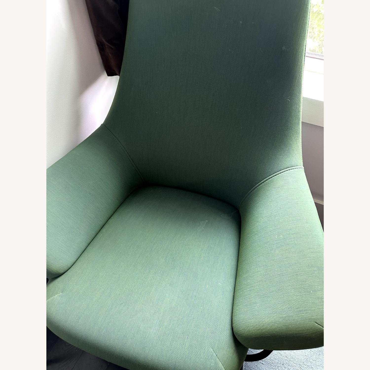 Green Hem Hai Chair - image-3
