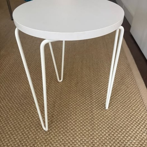 Used Knoll Florence Knoll Hairpin Stool for sale on AptDeco