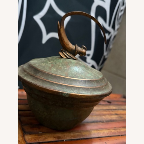 Used Vintage/Antique Brass Déco for sale on AptDeco
