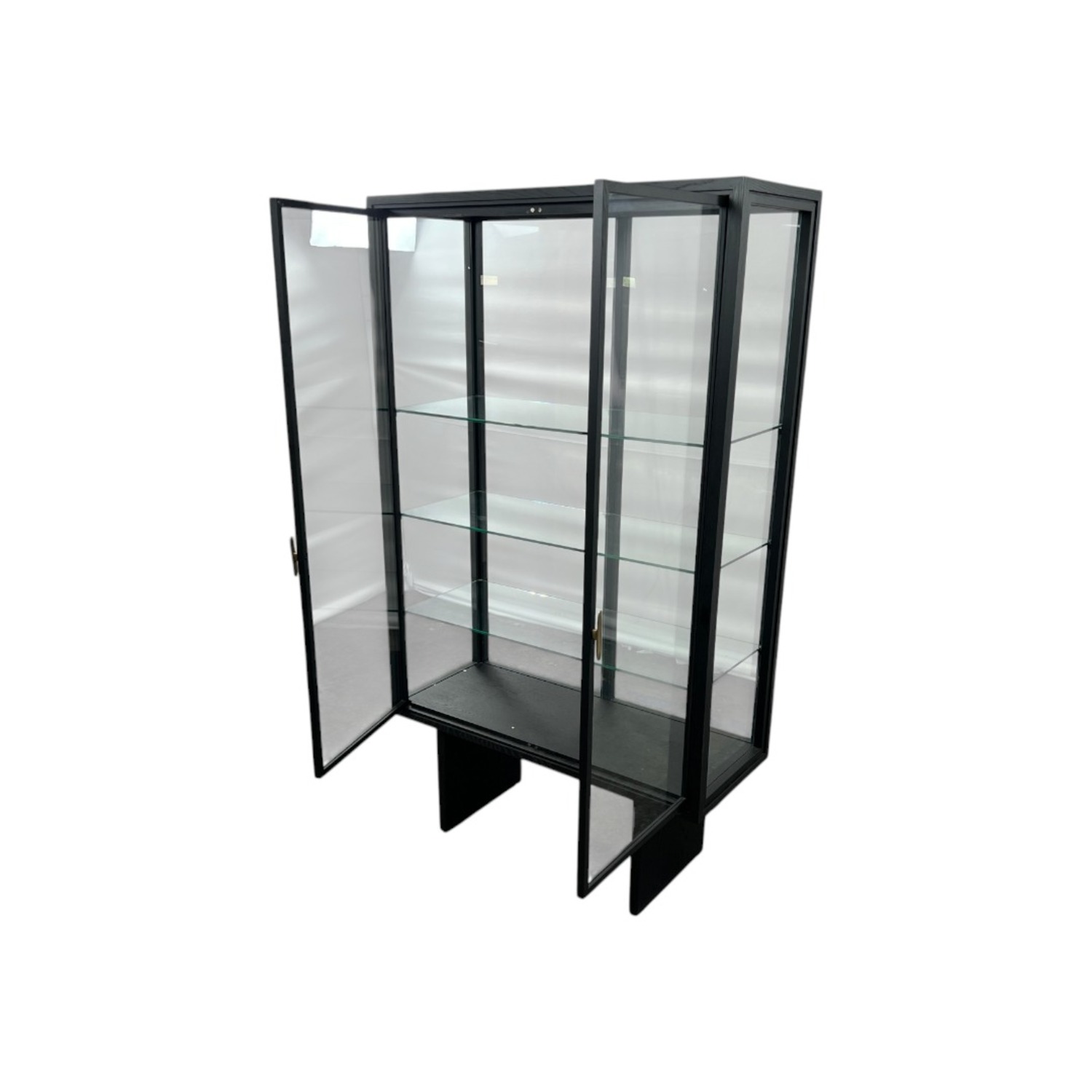 Design Public Private Vitrine by Space Copenhagen - image-9