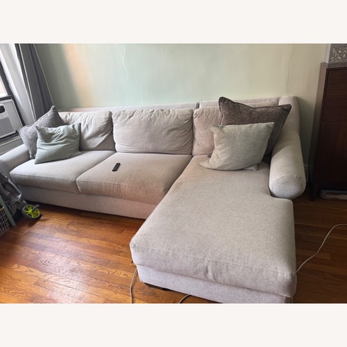 Used Raymour & Flanigan Thatcher White Fabric 2 Piece Sectional for sale on AptDeco