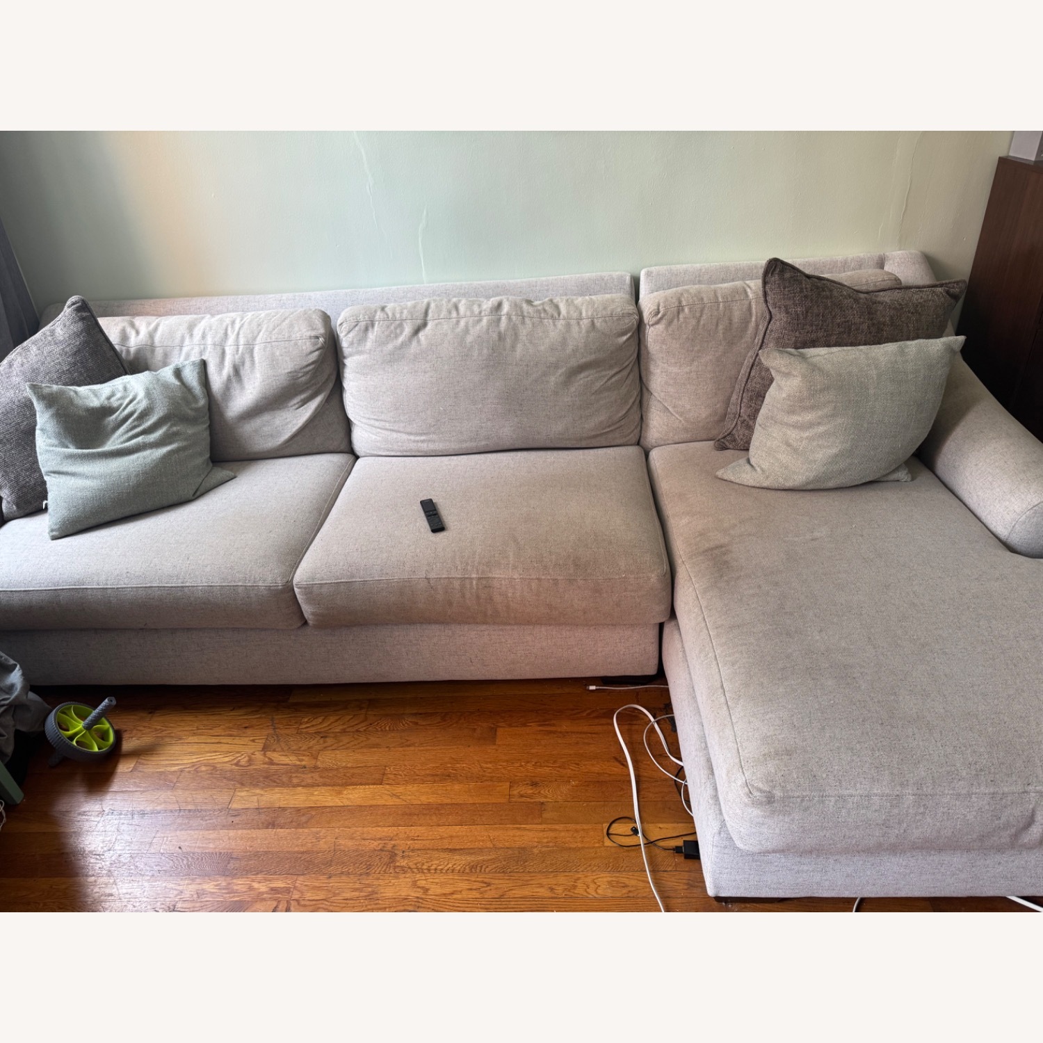 Raymour & Flanigan Thatcher White Fabric 2 Piece Sectional - image-2