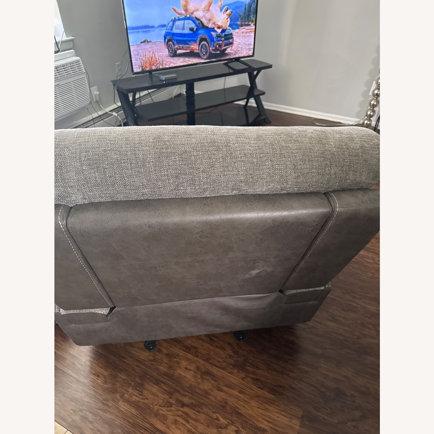Joe Bake Recliner - image-3