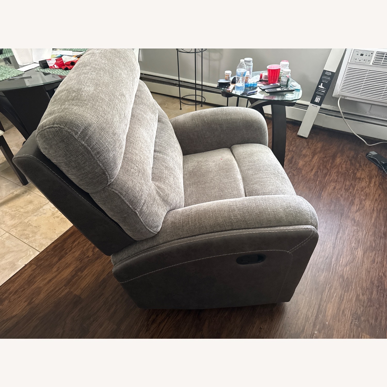 Joe Bake Recliner - image-2
