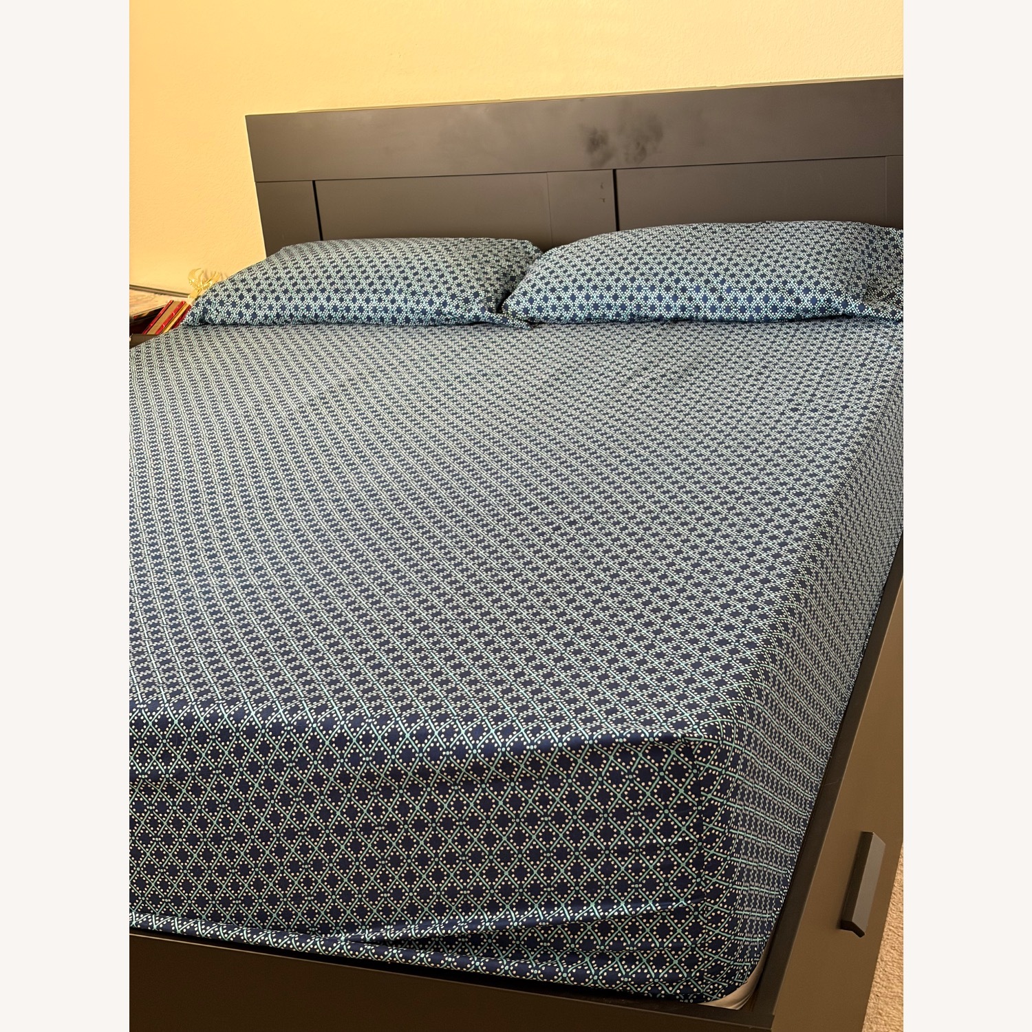 Black Wood Queen Bed - image-5