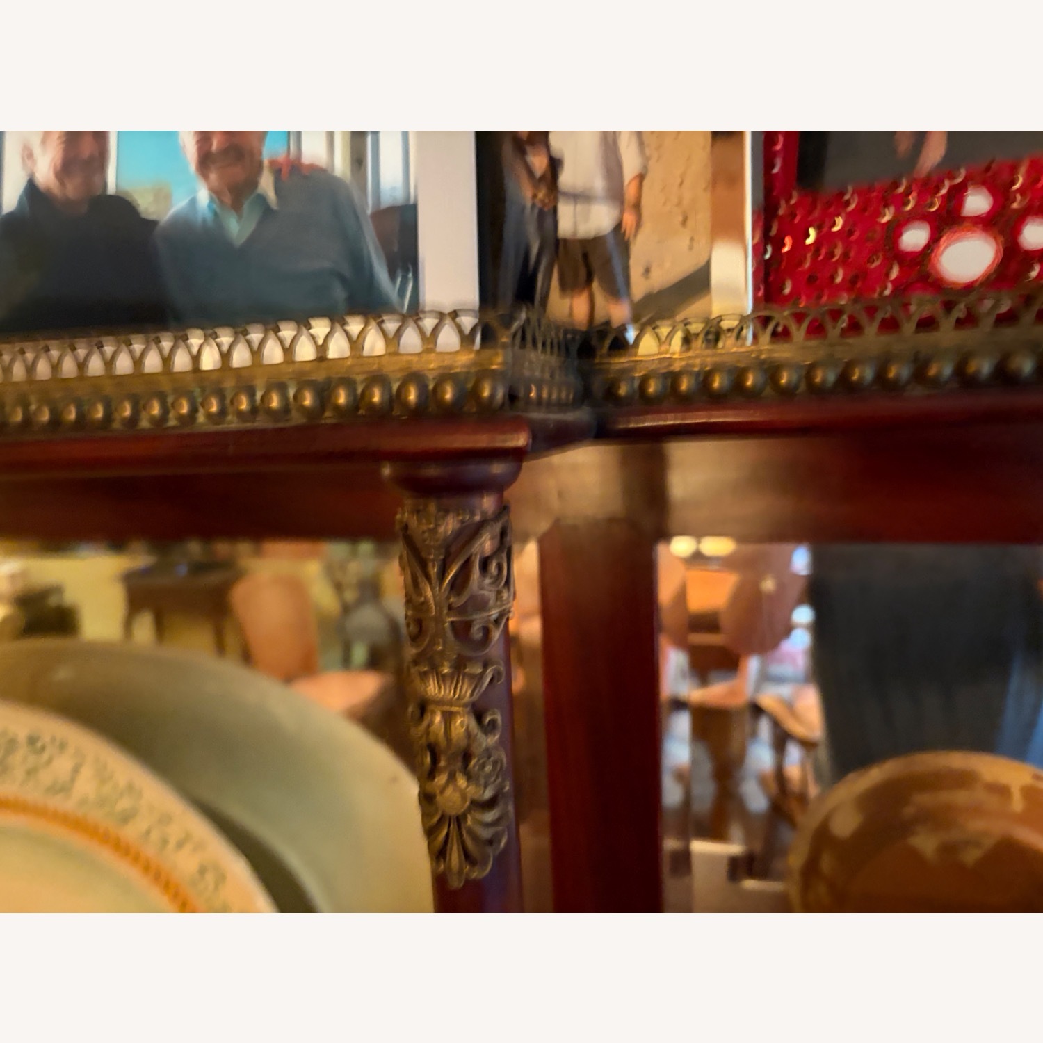 Fine Mahogany Hutch - image-2