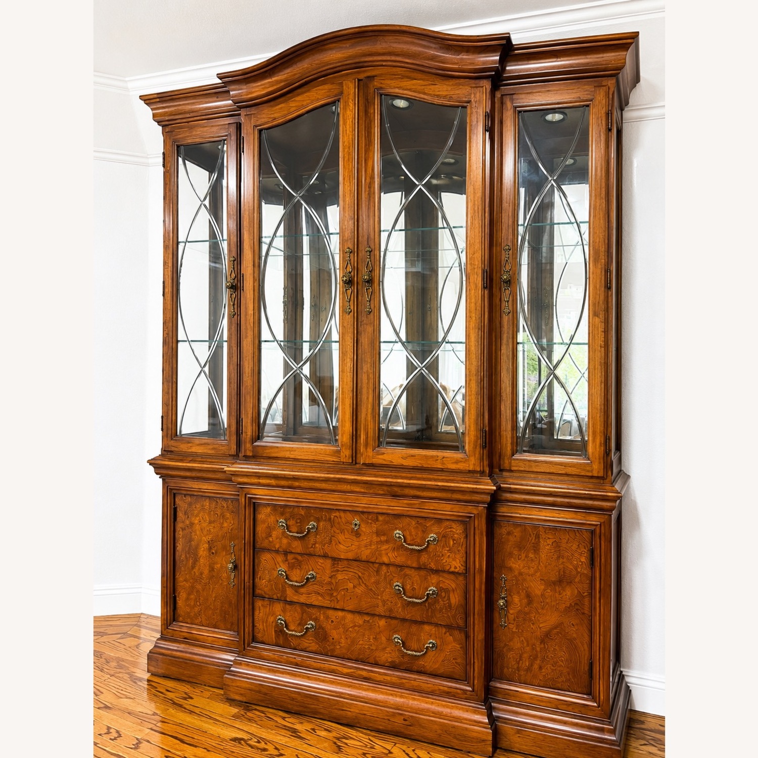 Thomasville Furniture Industries Sideboard - image-3