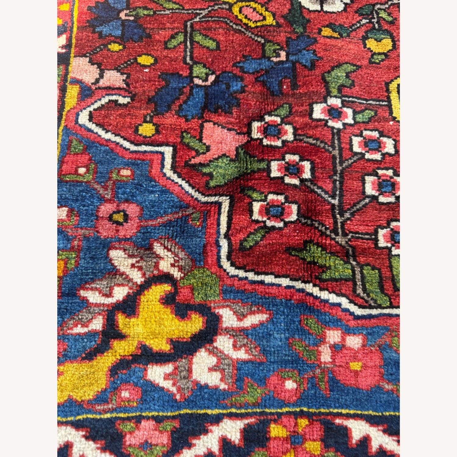 Antique Persian Bakhtiari Carpet  - image-3