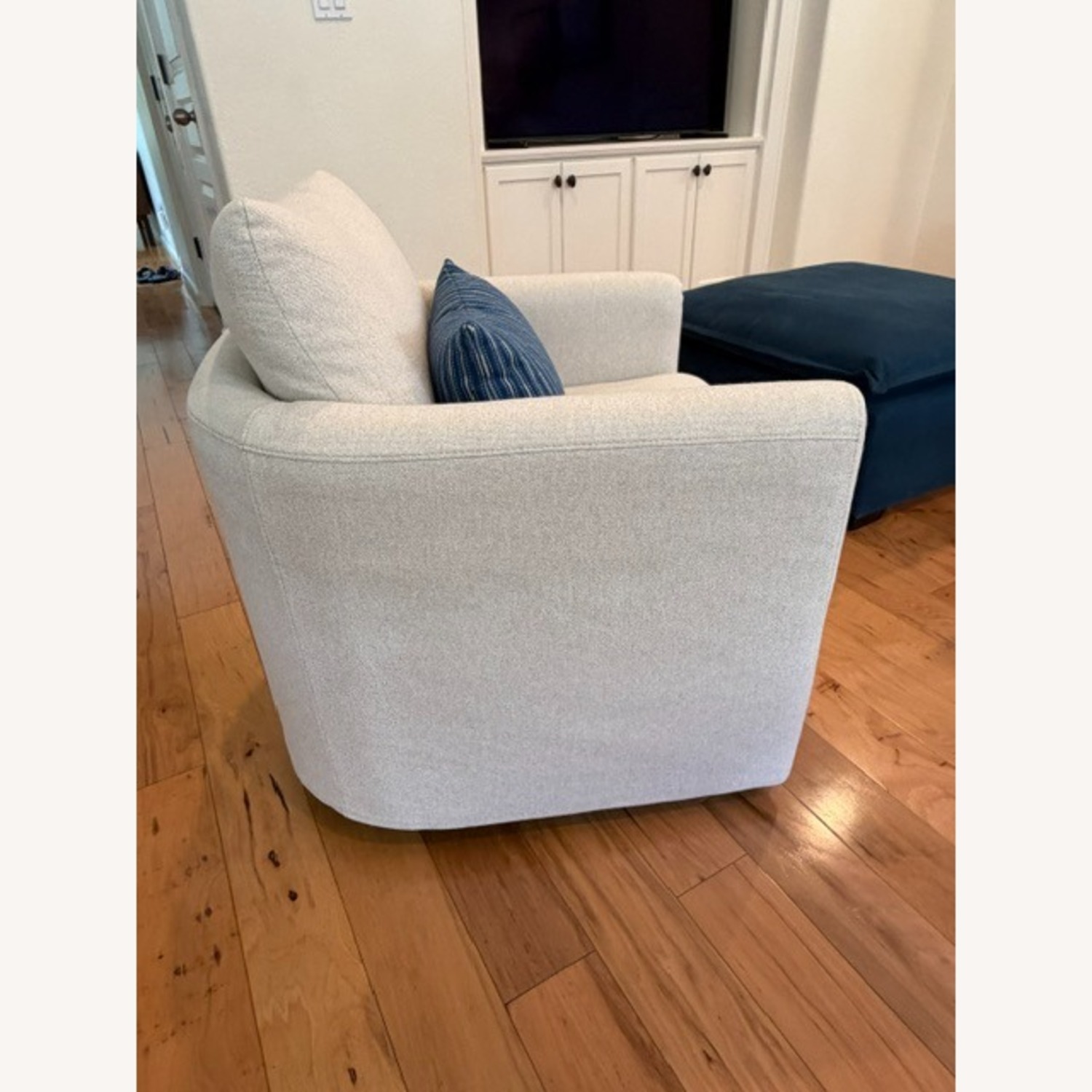 Vintage/Antique White Fabric Armchair - image-2