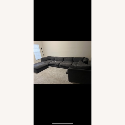 Used American Signature Furniture Full Sectional for sale on AptDeco