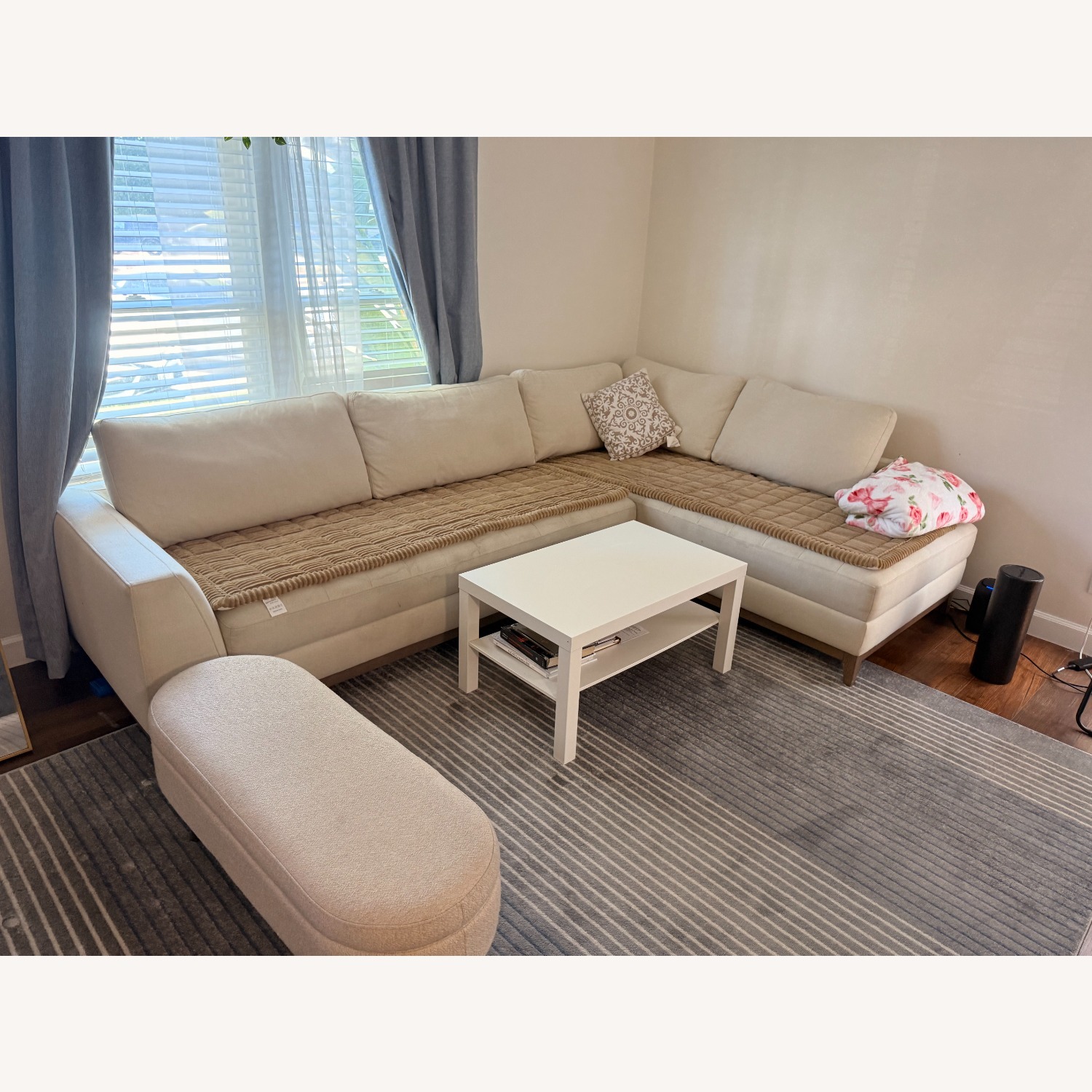 Vintage/Antique White Fabric 2 Piece Sectional - image-2