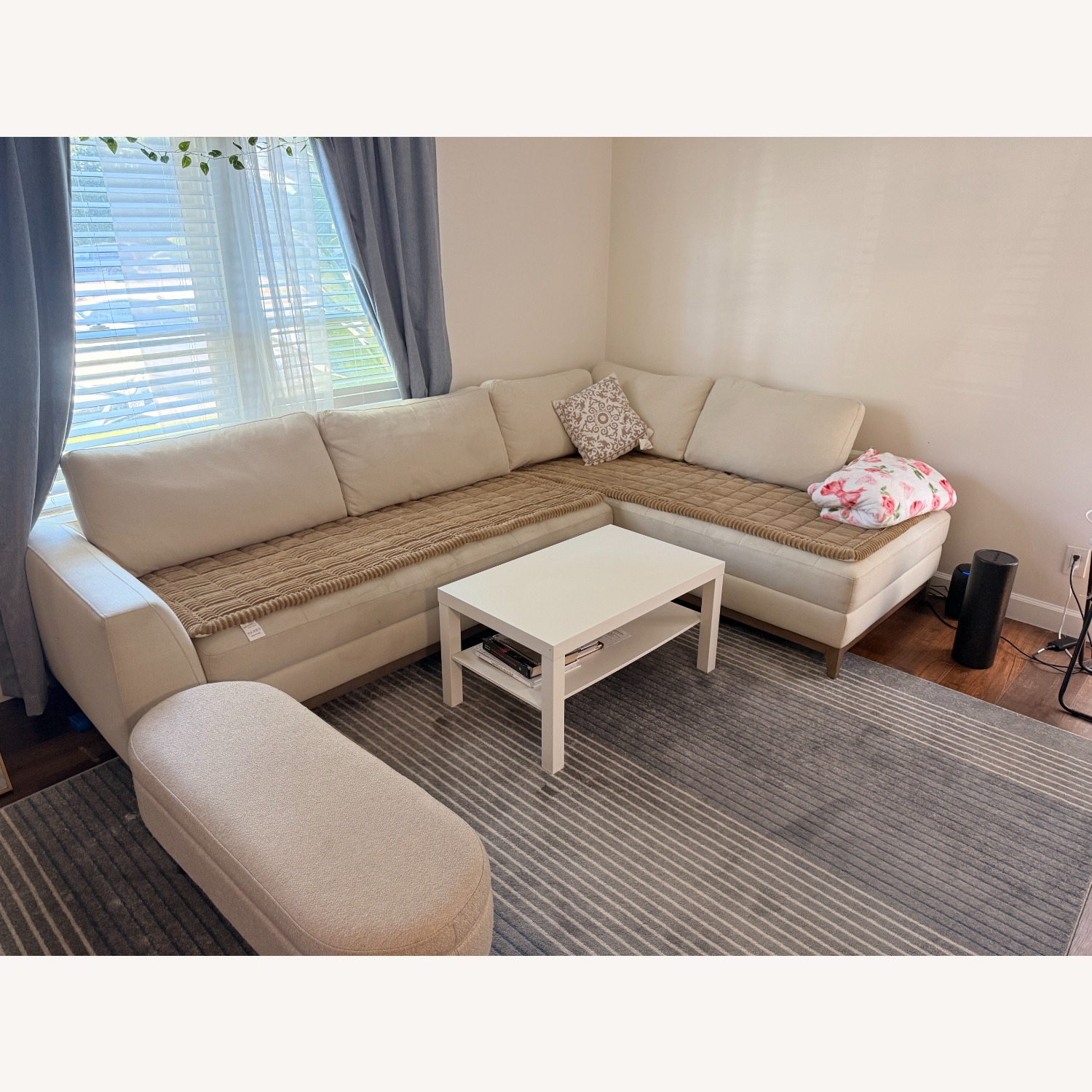 Vintage/Antique White Fabric 2 Piece Sectional - image-6