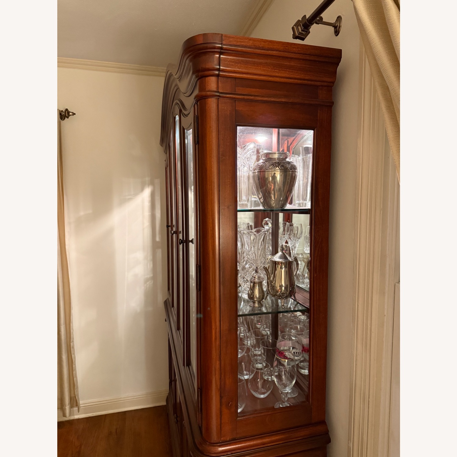 Light Brown Wood China Cabinet With Lights - image-2
