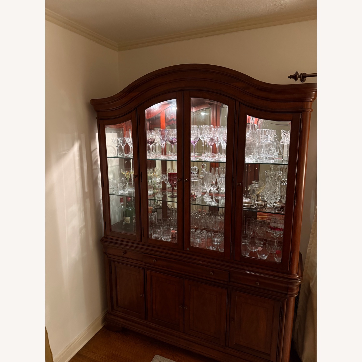 Light Brown Wood China Cabinet With Lights - image-6