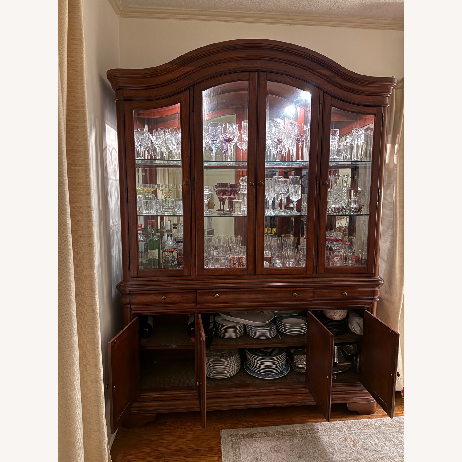 Light Brown Wood China Cabinet With Lights - image-4
