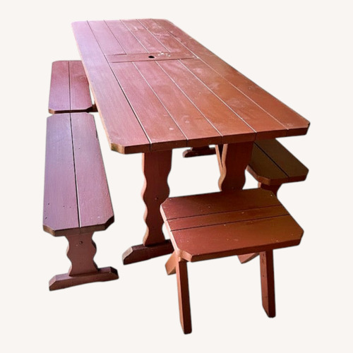 Used Red Wood Patio Furniture for sale on AptDeco