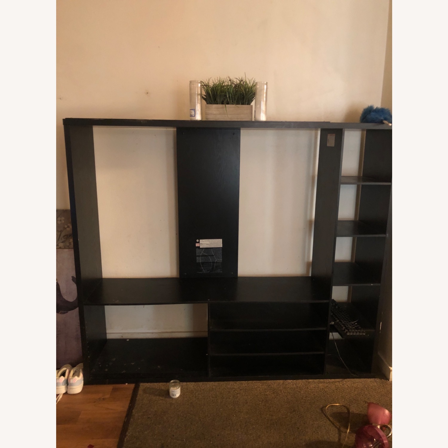 Black Entertainment Set - image-3