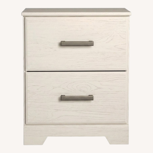 Used Ashley Furniture Stelsie 21" 2 Drawer Nightstand for sale on AptDeco