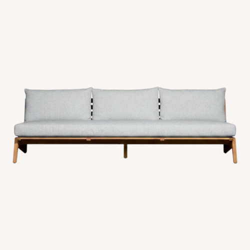 Used Harbour Furniture Light Gray Wood Patio Furniture for sale on AptDeco
