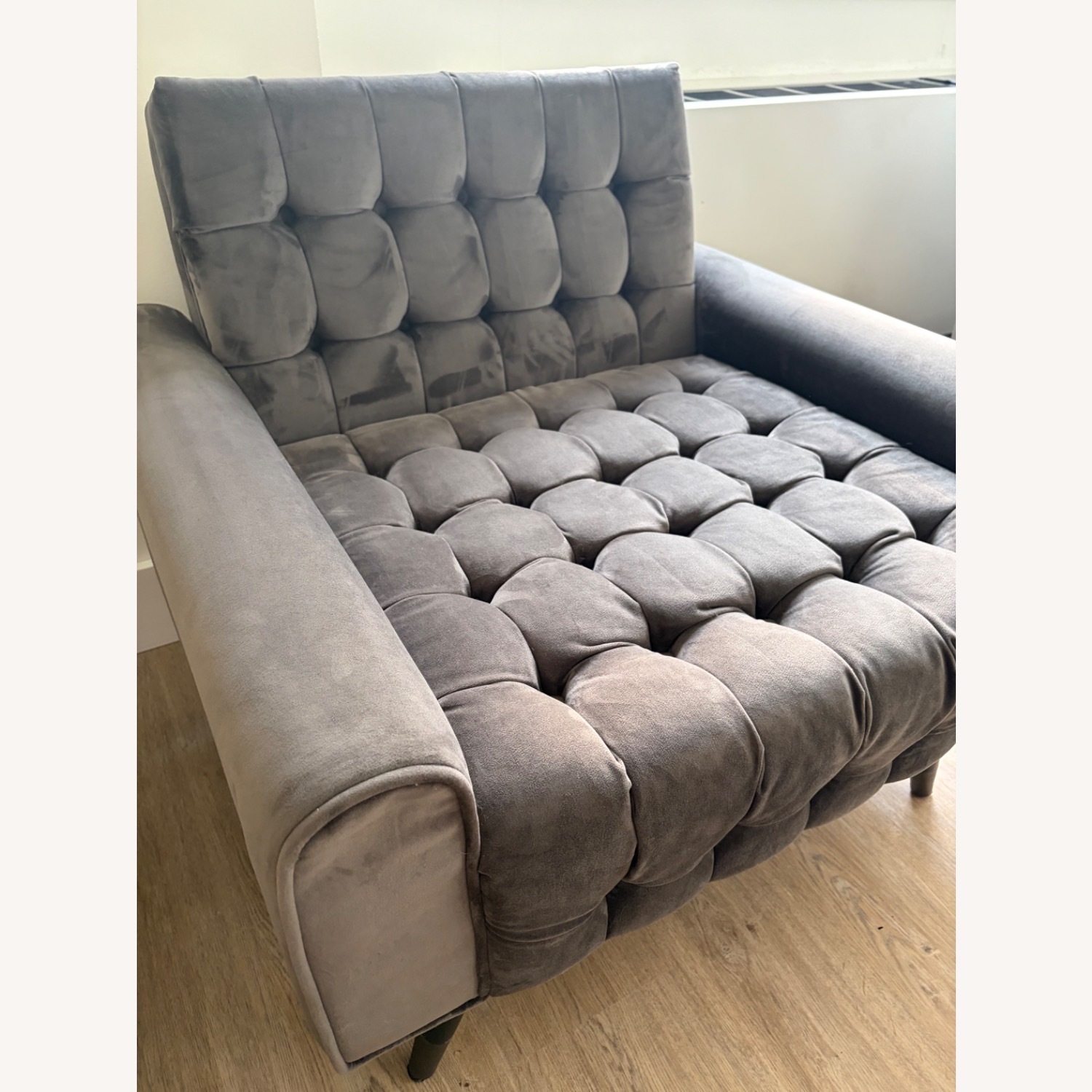Safavieh Amaris Light Gray Velvet Accent Chair - image-5
