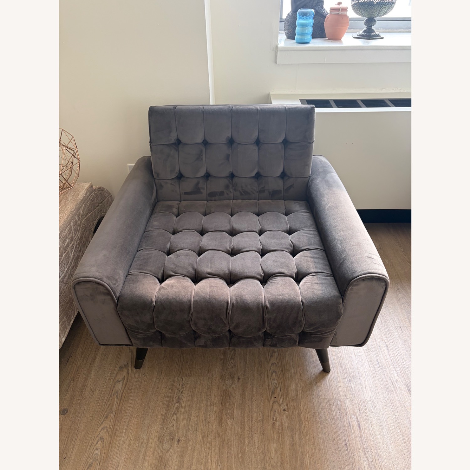 Safavieh Amaris Light Gray Velvet Accent Chair - image-3
