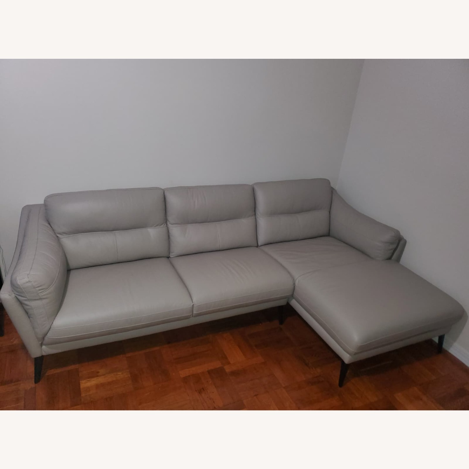 Bob's Discount Furniture Leather Sofa  - image-2