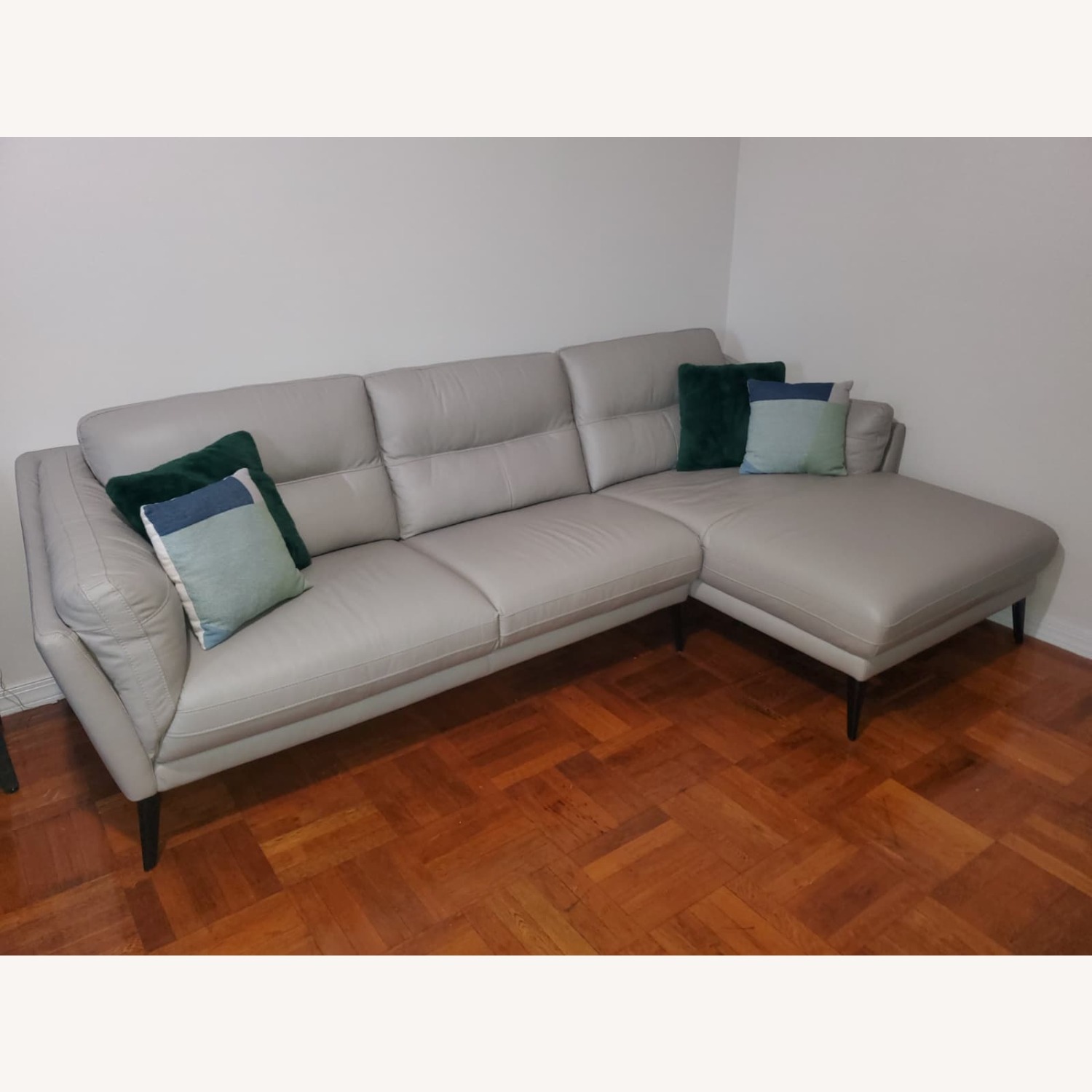 Bob's Discount Furniture Leather Sofa  - image-1