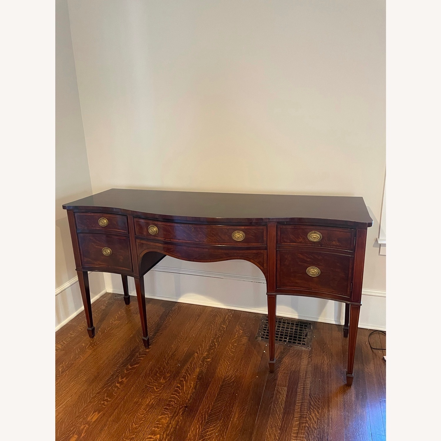 Traditional Classic Mahogany Sideboard - image-2