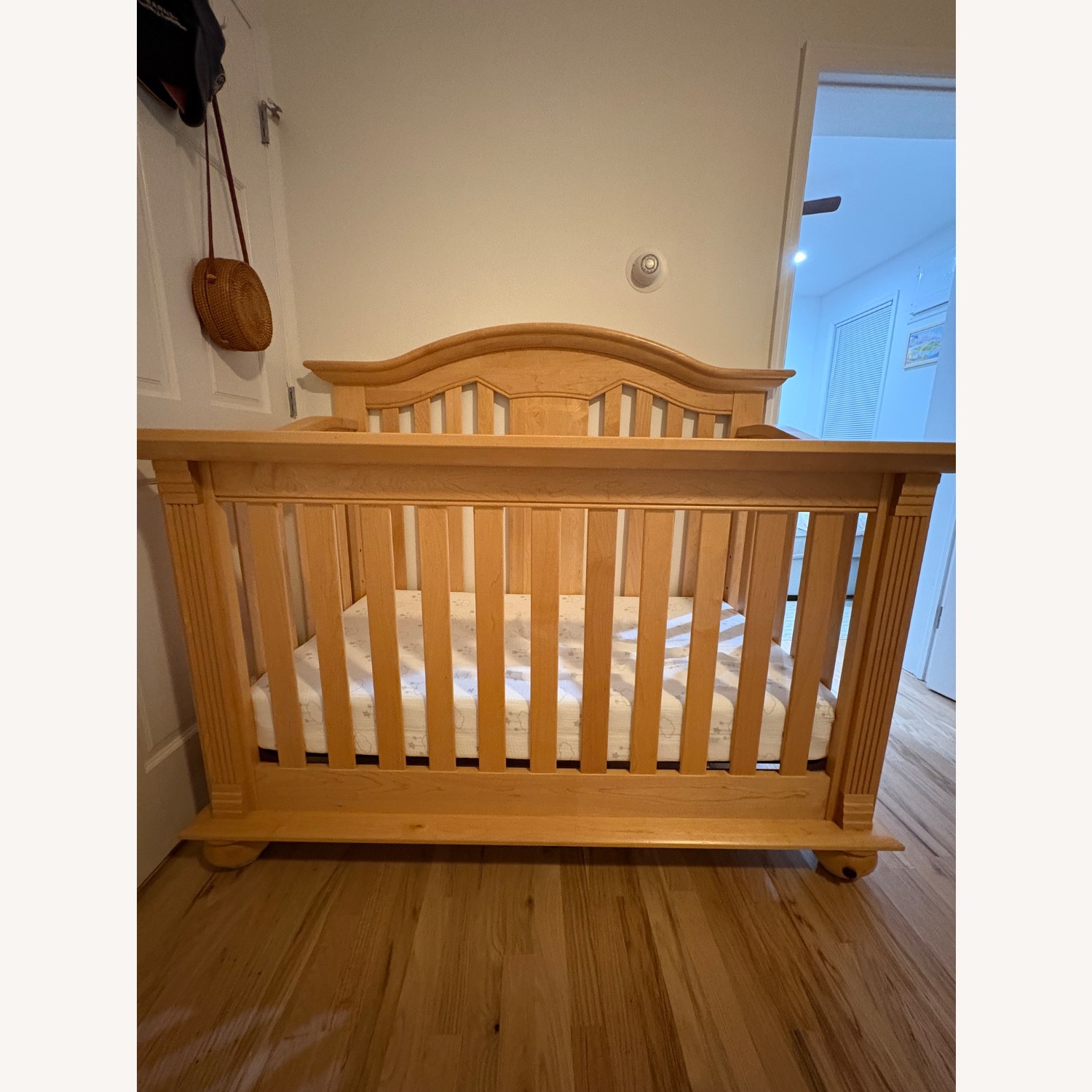 Solid Hardwood Convertible Crib - image-2