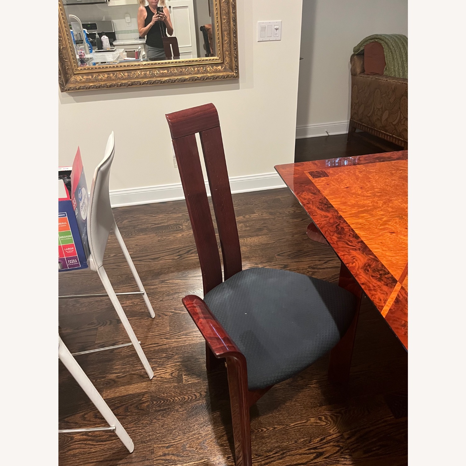 Table and Chairs Set - image-8