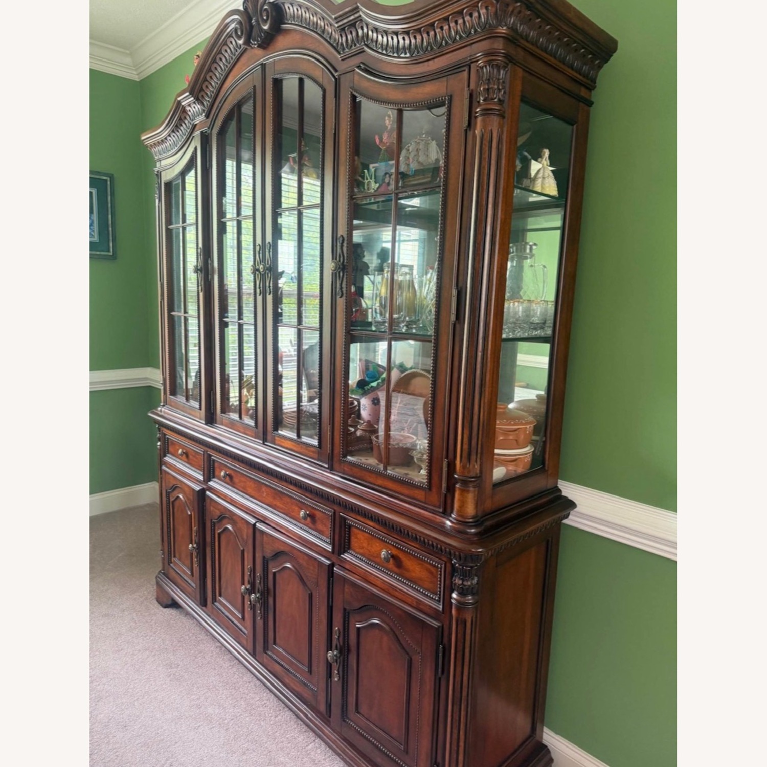 China Cabinet With Lots of Storage - image-3