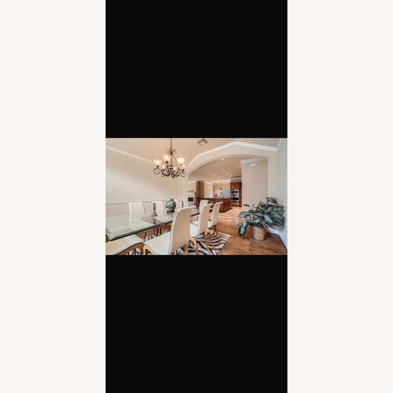 Cantoni Dining Table and Chairs - image-2
