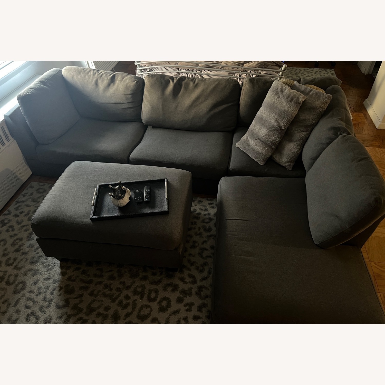 Modern 3-PC Sectional Sofa W Ottoman  - image-2