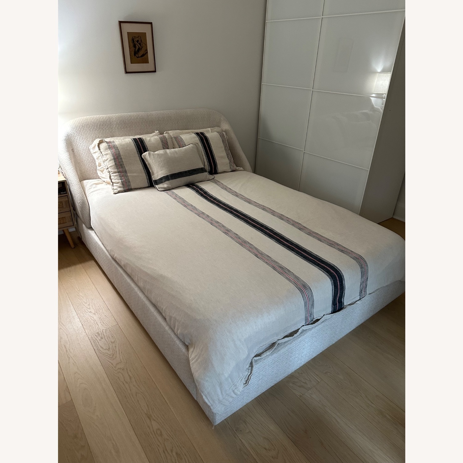 Lazzoni Colo Storage Natural Fabric Queen Bed - image-3