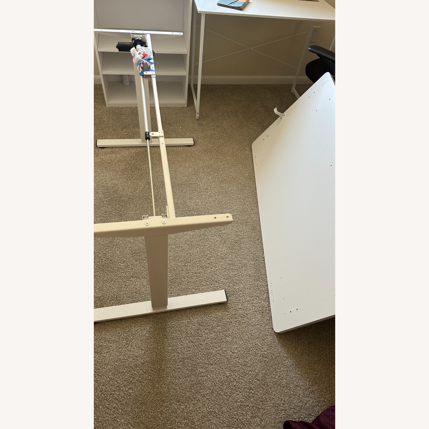 FLEXISPOT EN2 55"x28" Whole-Piece Standing Desk - image-7
