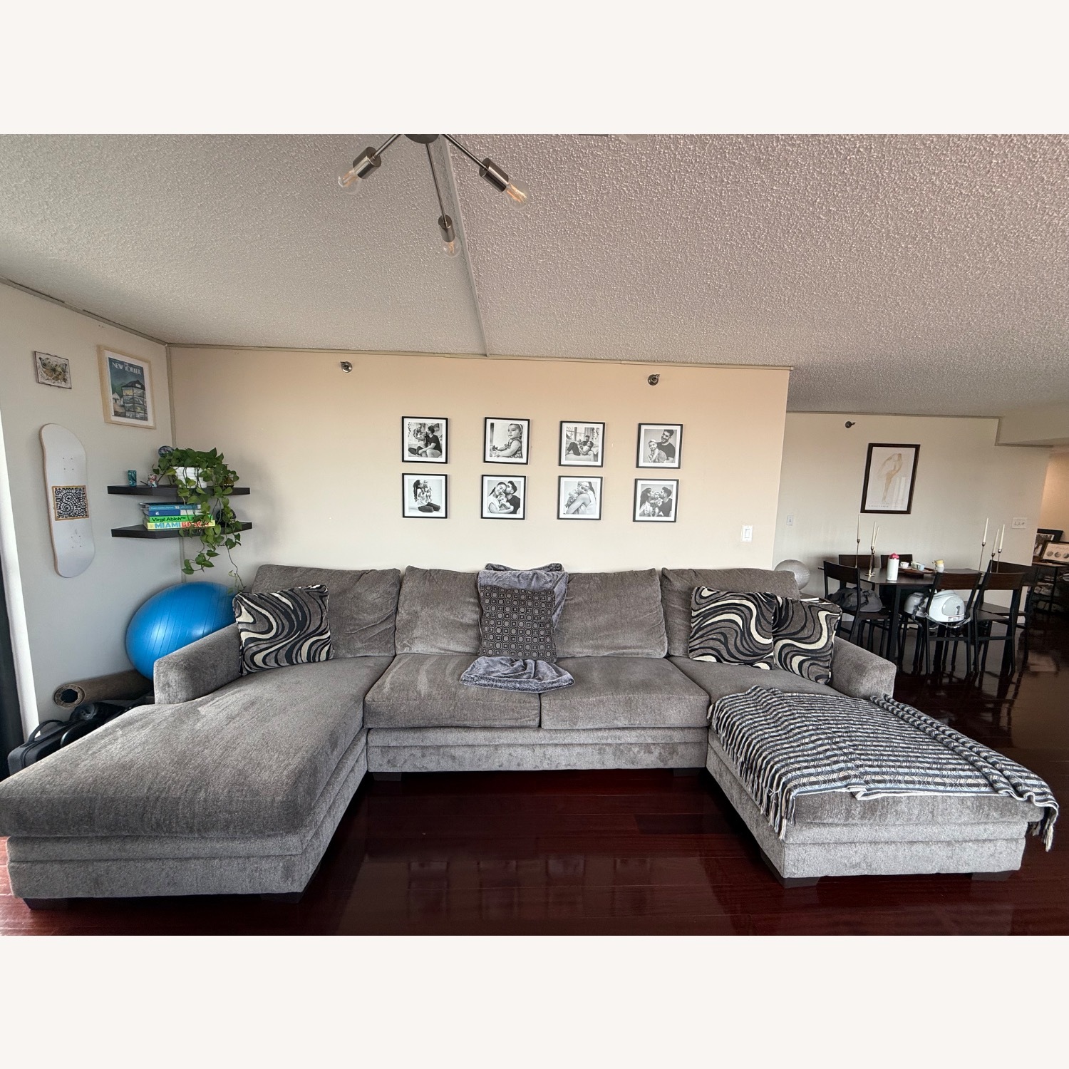 Bob's Discount Furniture Double Chaise Sectional - image-1