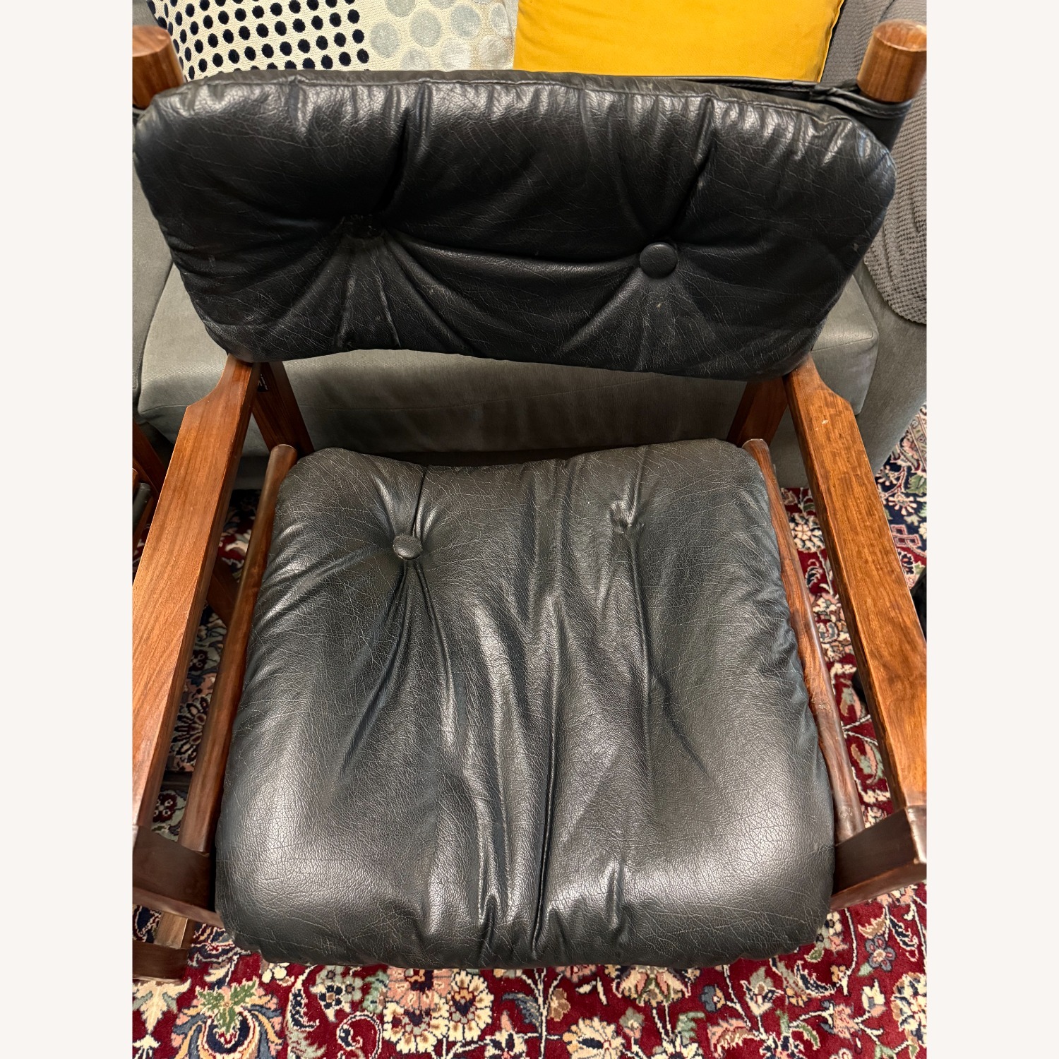 Pair of Mid Century Chairs Jonathn Ginat - image-12